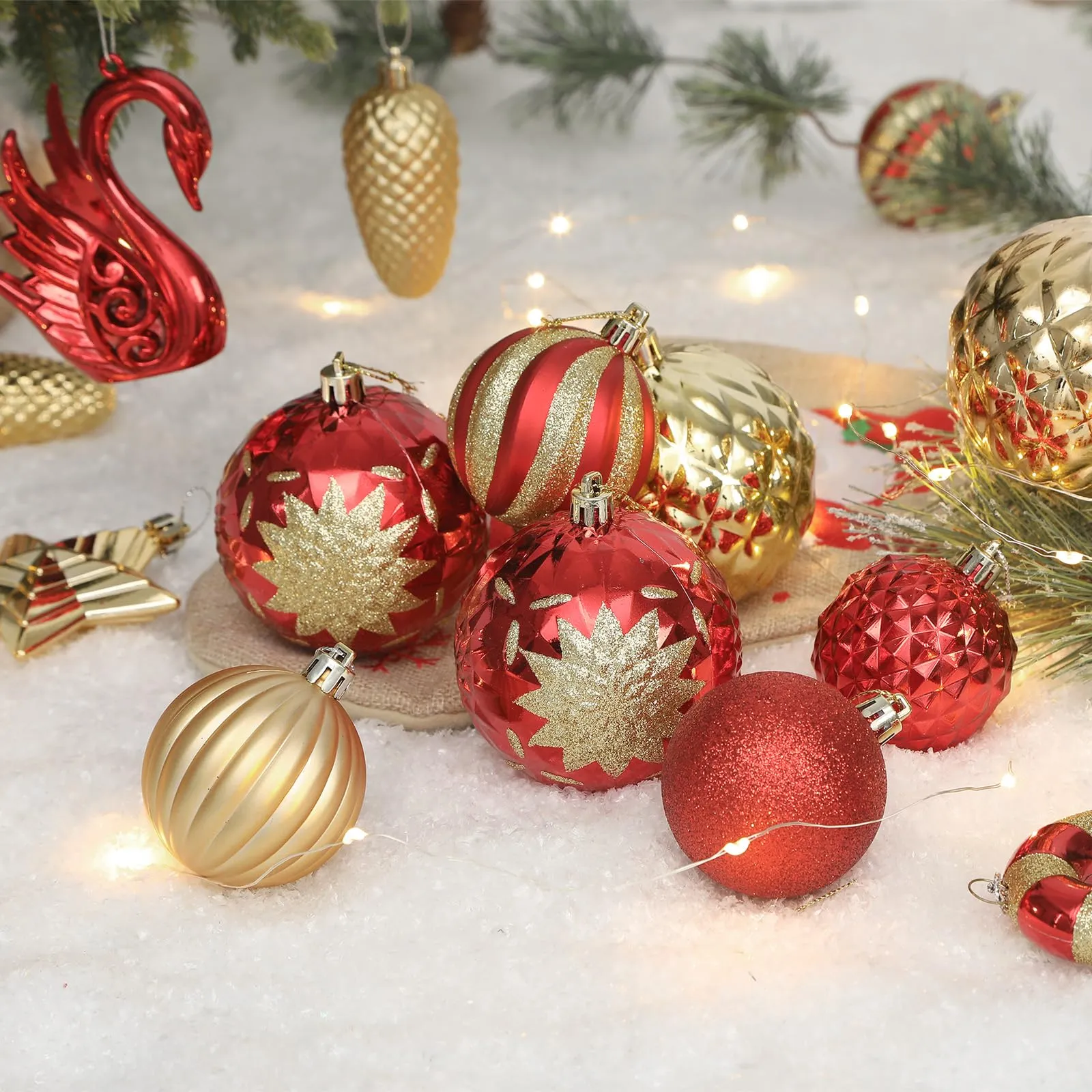 128pcs Red and Gold Shatterproof Plastic Baubles Christmas Balls Ornaments Set