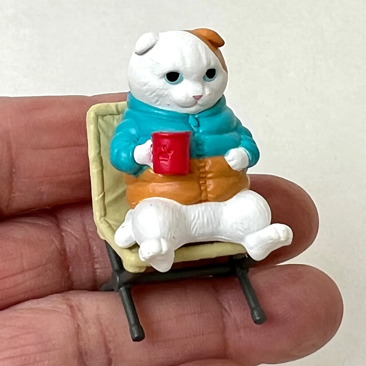 70234 Campfire Cat Figurine Capsule-5