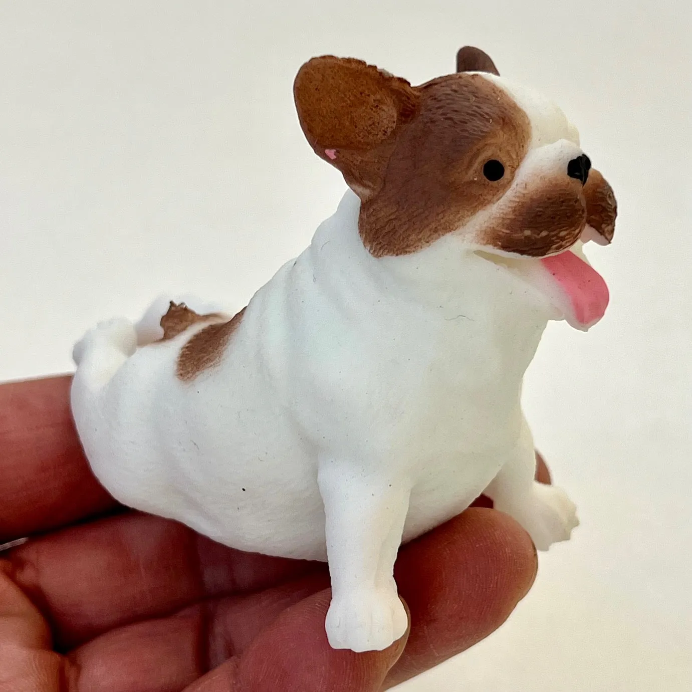 70298 French Bulldog Figurine Capsule-5