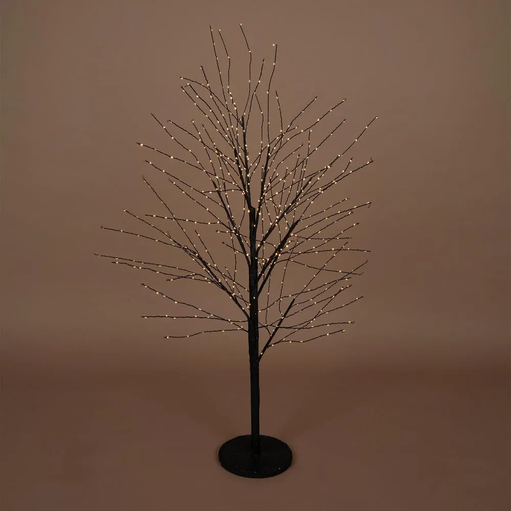 Black Forest Light Up Tree with 500 Lights 120cm