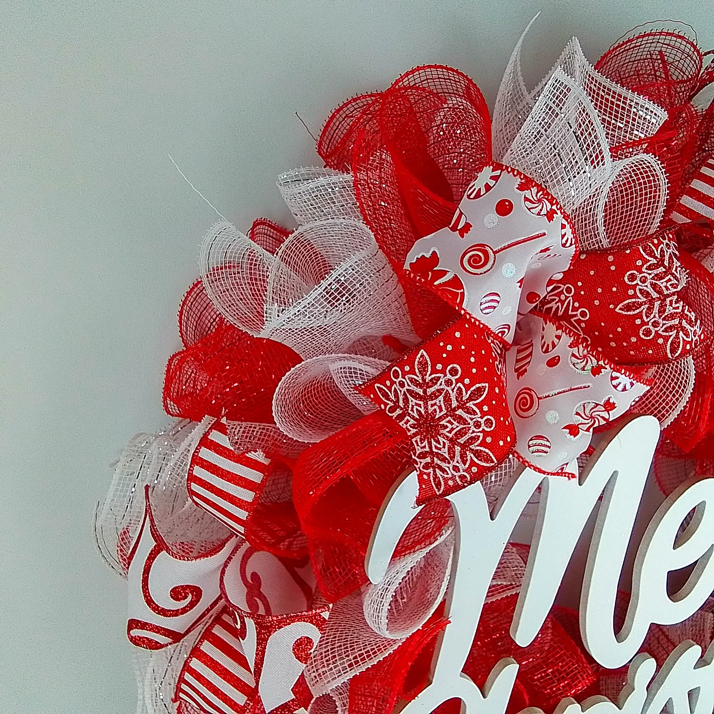 Peppermint Candy Cane Christmas Wreath - Red White Mesh Christmas Door Decorations