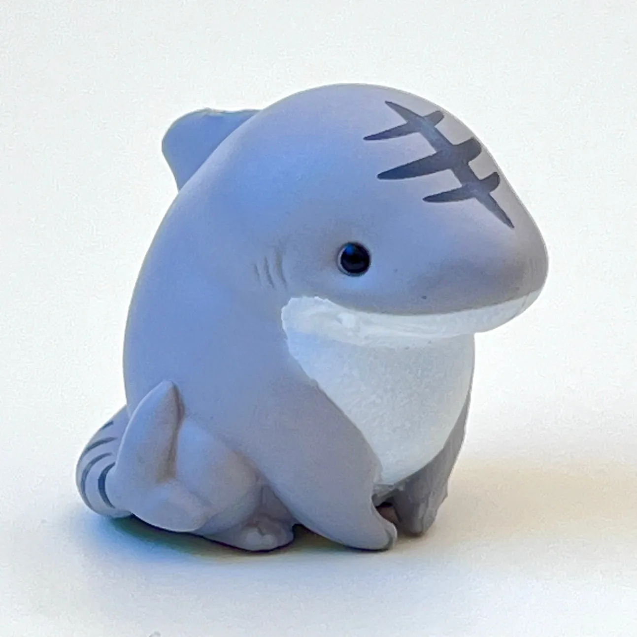 X 70348 Cat Shark Figurine Capsule-DISCONTINUED